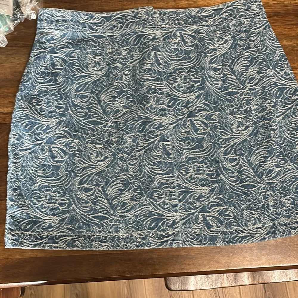 Avec Les Filles Denim Mini Skirt - Picture 9 of 9